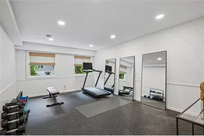 4860 Longchamps Drive NE, Atlanta, GA 30319 - Photo 33