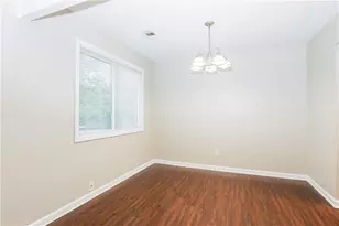 8671 Woodside Ln, Jonesboro, GA 30238 - Photo 5