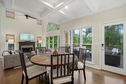 1021 Towne Lake Hills E, Woodstock, GA 30189 - Photo 19
