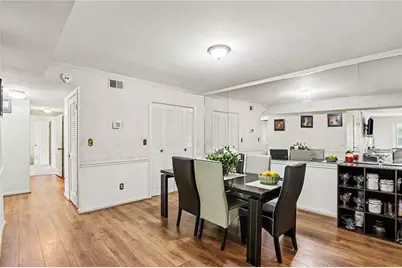 6851 Roswell Road #D17, Atlanta, GA 30328 - Photo 7