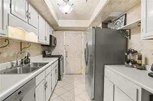 6851 Roswell Rd, Atlanta, GA 30328 - Photo 9