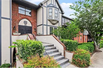 6851 Roswell Road #D17, Atlanta, GA 30328 - Photo 3