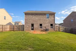 184 Oliver Dr, Locust Grove, GA 30248 - Photo 5