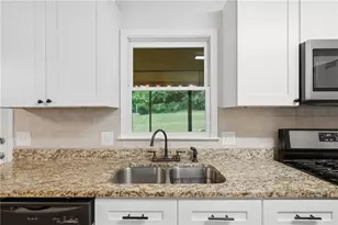 1550 Fincher Ct, Cumming, GA 30040 - Photo 11