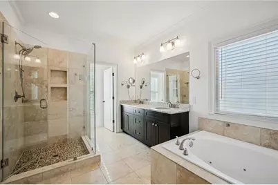 2326 Nesbitt Drive NE, Brookhaven, GA 30319 - Photo 9