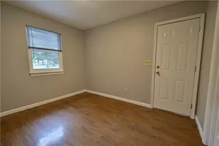 459 Ridgetop Dr NW, Acworth, GA 30102 - Photo 17