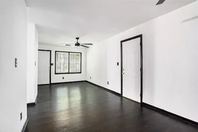 836 Bolton Road, Atlanta, GA 30331 - Photo 5