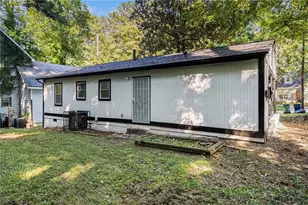 836 Bolton Rd, Atlanta, GA 30331 - Photo 21