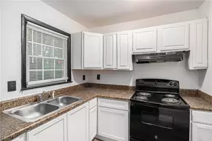 836 Bolton Rd, Atlanta, GA 30331 - Photo 7