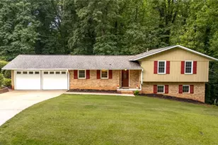 3135 Granada Way, Gainesville, GA 30506 - Photo 1