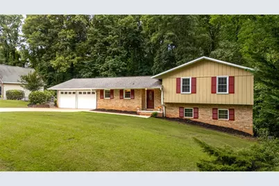 3135 Granada Way, Gainesville, GA 30506 - Photo 3