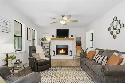 404 Brooks Street, Dallas, GA 30157 - Photo 3