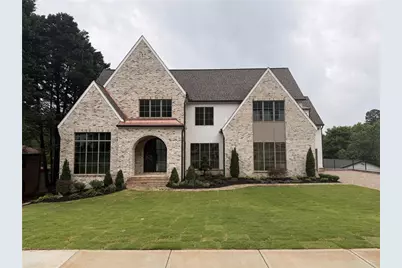228 Thomas Circle, Roswell, GA 30075 - Photo 1