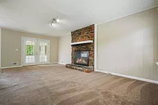 308 River Bluff Dr, Woodstock, GA 30188 - Photo 9