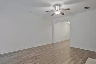 1809 Edgehill Dr, Lithonia, GA 30058 - Photo 11