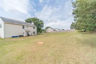 915 Downing Dr, Bethlehem, GA 30620 - Photo 37