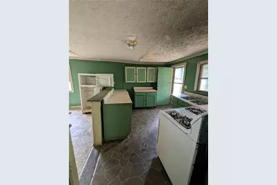 1524 N Hill Street, Griffin, GA 30223 - Photo 29