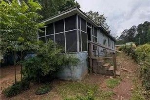 1524 N Hill St, Griffin, GA 30223 - Photo 9