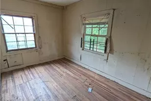1524 N Hill St, Griffin, GA 30223 - Photo 13