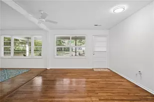 2546 Walton Way SW, Marietta, GA 30060 - Photo 5