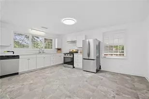 2546 Walton Way SW, Marietta, GA 30060 - Photo 11