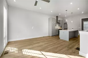 1293 Longreen Ter NW, Atlanta, GA 30318 - Photo 9