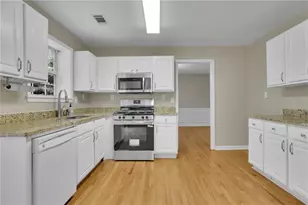 3270 Northcliff Dr, Suwanee, GA 30024 - Photo 17