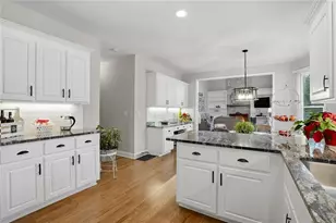 3180 Rocky Brook Dr, Alpharetta, GA 30005 - Photo 11