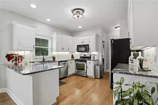 3180 Rocky Brook Dr, Alpharetta, GA 30005 - Photo 7