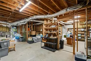 3180 Rocky Brook Dr, Alpharetta, GA 30005 - Photo 25
