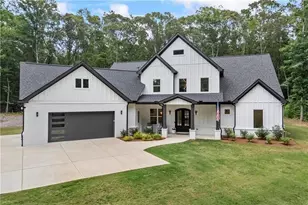 126 Elmwood Rd, Hoschton, GA 30548 - Photo 1