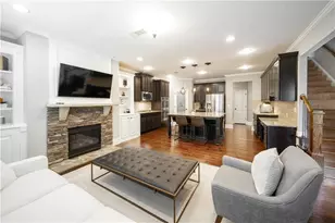 7740 Stratford Ln, Atlanta, GA 30350 - Photo 7