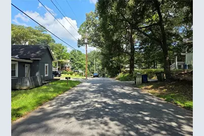 892 Ridge Avenue NW, Atlanta, GA 30318 - Photo 3