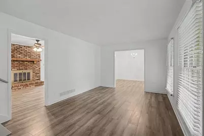 2985 Fredrick Drive, Marietta, GA 30062 - Photo 9
