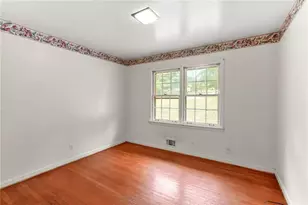 4525 Greensprings Rd, Atlanta, GA 30337 - Photo 19