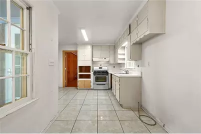 4525 Greensprings Road, Atlanta, GA 30337 - Photo 9