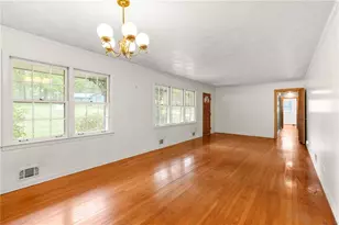 4525 Greensprings Rd, Atlanta, GA 30337 - Photo 7
