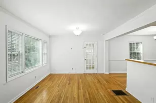 2371 Ben Hill Rd, Atlanta, GA 30344 - Photo 15