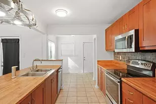 2371 Ben Hill Rd, Atlanta, GA 30344 - Photo 7