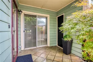 1109 Canyon Point Cir, Roswell, GA 30076 - Photo 13
