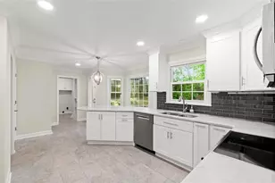 3651 Chestnut Ridge Ct, Marietta, GA 30062 - Photo 9