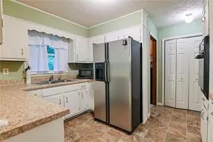 60 Russell Dr, Covington, GA 30014 - Photo 9