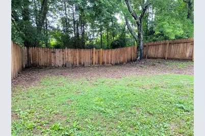 2668 Laurel Lane NW, Kennesaw, GA 30152 - Photo 15