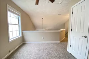 2668 Laurel Ln NW, Kennesaw, GA 30152 - Photo 11