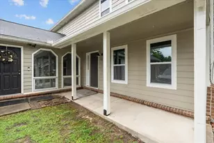 2635 Picardy Cir S, College Park, GA 30349 - Photo 3