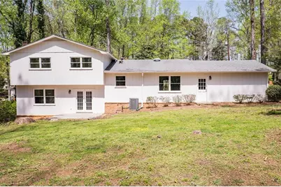 5360 Tall Oak Drive, Marietta, GA 30068 - Photo 15