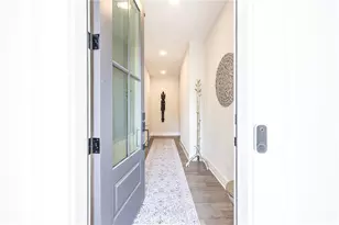 2722 Thornewilde Wy, Atlanta, GA 30339 - Photo 9