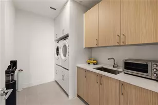 2425 Peachtree Rd NE, Atlanta, GA 30305 - Photo 39
