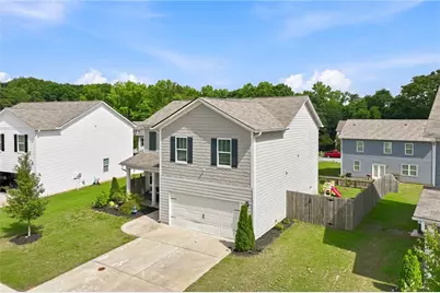 728 Starbuck Parkway, Pendergrass, GA 30567 - Photo 3