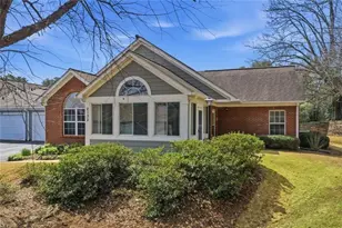 2132 Carefree Cir, Marietta, GA 30062 - Photo 3